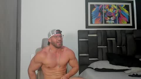 Snapshot of joshualyon chatting on May 2026 01:48:01 PM Joshua The Lion online show from May 2026 01:48:01 PM