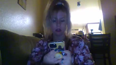 Snapshot of josiecaruso chatting on November 2025 06:16:02 AM Lana Caruso online show from November 2025 06:16:02 AM