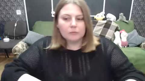 josiesun771 online show from October 2025 12:15:02 PM