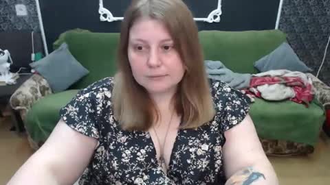 Snapshot of josiesun771 chatting on May 2026 10:31:02 AM josiesun771 online show from May 2026 10:31:02 AM