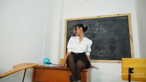 Joss  online show from February 2025 12:44:02 PM