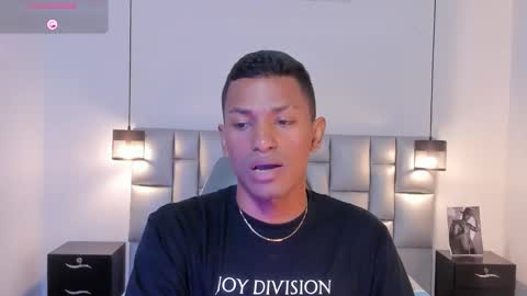 Snapshot of jossjordan chatting on November 2025 06:33:02 PM JOSS JORDAN online show from November 2025 06:33:02 PM