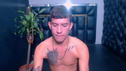 josue_linares online show from September 2025 03:05:01 AM