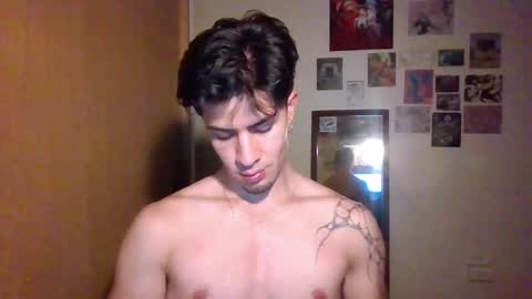 jotarojas1 online show from January 2025 04:14:02 AM