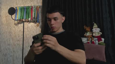 Im Jouliano online show from December 2024 04:03:02 AM