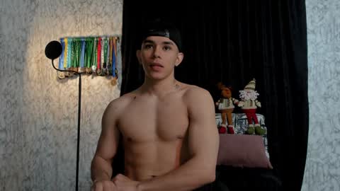 Im Jouliano online show from December 2024 10:52:02 PM