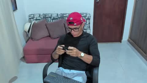 Im Jouliano online show from September 2025 04:35:01 AM