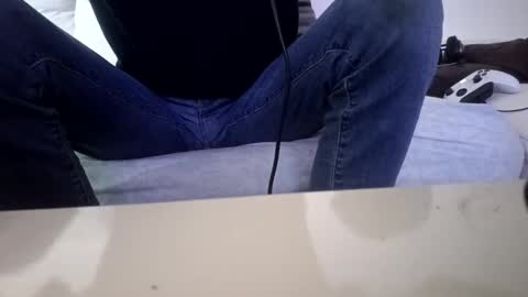 jovenduro84 online show from October 2025 10:05:02 AM