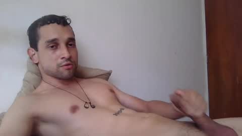 Snapshot of jovenvergonguapo09 chatting on July 2026 08:52:02 PM Van Helsing online show from July 2026 08:52:02 PM