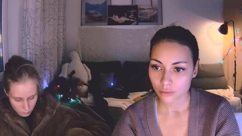 joy_keys online show from December 2024 09:09:02 PM