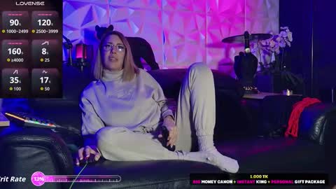 Joy Latoya online show from January 2026 09:35:02 AM