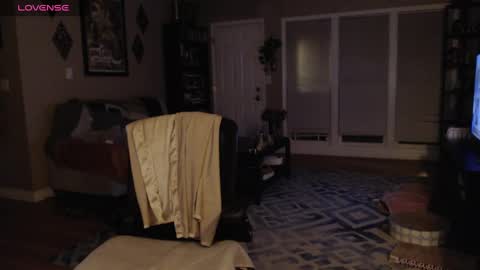 Joy Sparrow online show from September 2025 06:35:02 AM