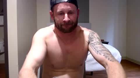 Snapshot of jplem chatting on December 2024 05:46:01 PM KingDingaLing34 online show from December 2024 05:46:01 PM