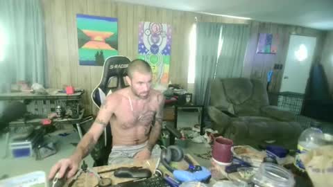 jrizzle1111 online show from September 2025 12:37:01 PM