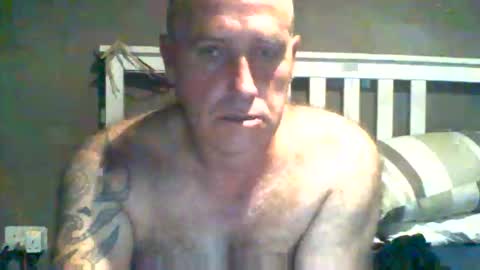 Naughty Couple online show from May 2026 09:38:01 PM
