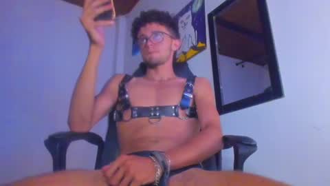 jsiestudios online show from July 2026 06:43:02 PM