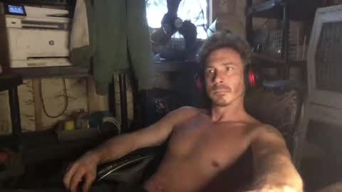 Snapshot of jts555 chatting on November 2025 10:04:02 PM JTS online show from November 2025 10:04:02 PM