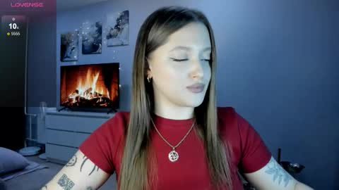 Julia and Julia online show from October 2025 09:13:01 PM