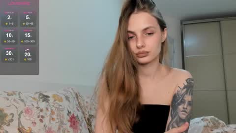 Julia and Julia online show from October 2025 10:03:01 AM