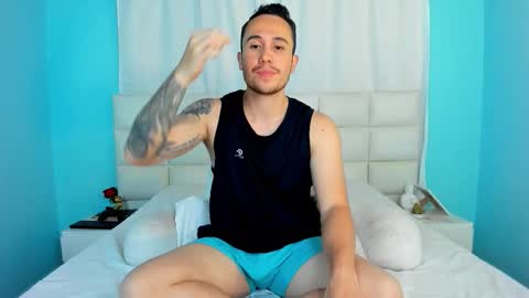 Juan online show from October 2025 09:11:01 PM