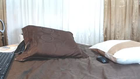    online show from January 2025 03:12:02 PM