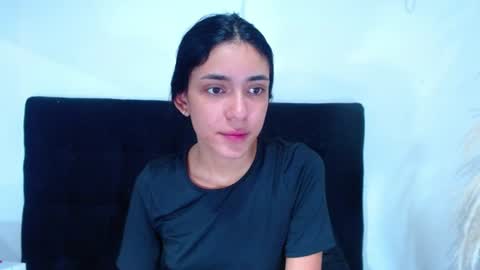 Snapshot of juan_and_luciana chatting on June 2026 12:09:02 PM online show from June 2026 12:09:02 PM