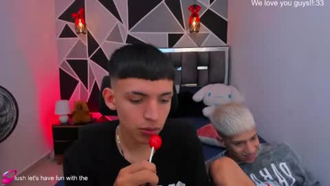 Snapshot of juan_nd_steven chatting on June 2026 10:51:02 PM JuanSteven online show from June 2026 10:51:02 PM
