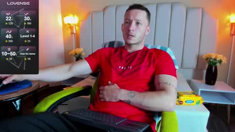 JUAN online show from October 2025 01:01:01 PM