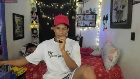 Snapshot of juanbigcock21cm chatting on December 2025 09:13:02 AM juan jose online show from December 2025 09:13:02 AM