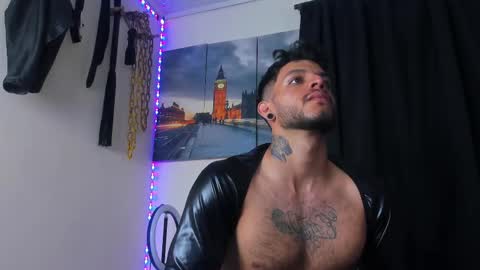 Juan Esteban online show from March 2025 02:17:01 AM