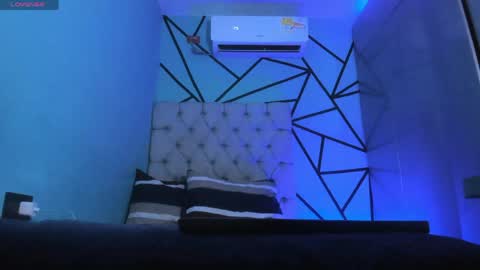Snapshot of juande_24 chatting on May 2026 03:30:01 PM independent model online show from May 2026 03:30:01 PM