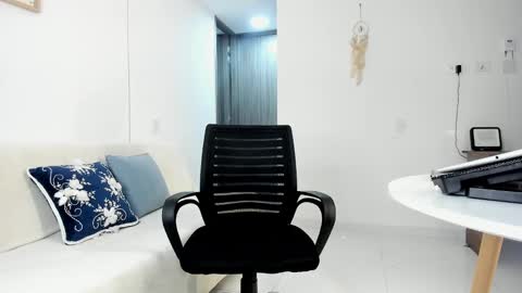 Juan Diego Uribe online show from September 2025 02:13:02 AM