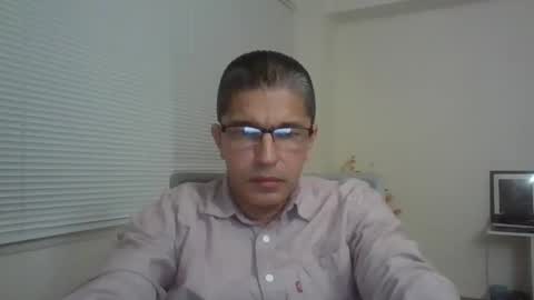 Snapshot of juanearth1 chatting on February 2026 11:15:02 PM juanearth1 online show from February 2026 11:15:02 PM