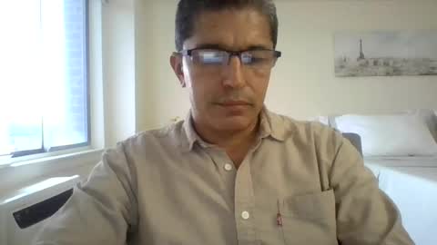 Snapshot of juanearth1 chatting on August 2026 10:12:02 PM juanearth1 online show from August 2026 10:12:02 PM