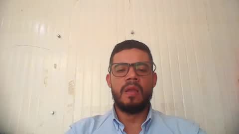 juanfe_style online show from October 2025 06:19:01 PM