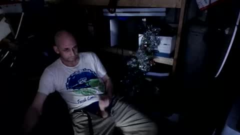 juanhunglow7741 online show from April 2026 08:29:02 AM