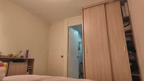 juanilla99 online show from October 2025 03:51:02 AM