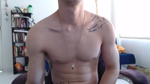 JUANISIMO  online show from January 2025 01:42:02 PM