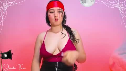 Snapshot of juanita_thorne chatting on October 2025 12:22:01 AM online show from October 2025 12:22:01 AM