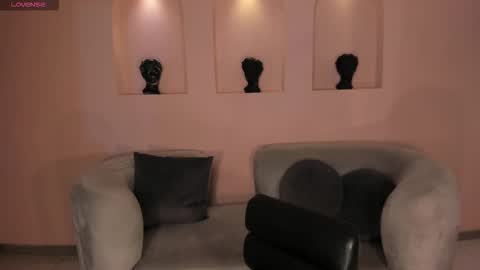 Juanita Clay online show from September 2025 11:35:02 AM