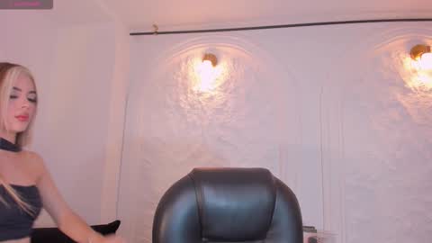 Juanita Clay online show from January 2026 11:45:02 AM