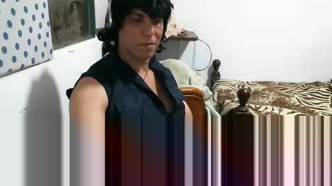 Snapshot of juanito2727 chatting on December 2024 04:03:02 AM amor online show from December 2024 04:03:02 AM