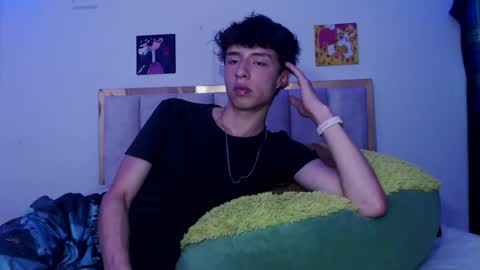 Snapshot of juanmres chatting on May 2026 09:01:01 PM juanmres online show from May 2026 09:01:01 PM