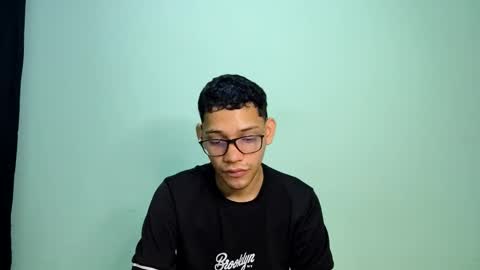 juansuarez204 online show from February 2025 02:50:02 AM