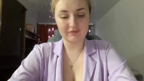 JudeValenti online show from February 2025 05:07:01 PM