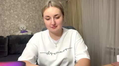 JudeValenti online show from October 2025 05:35:01 PM