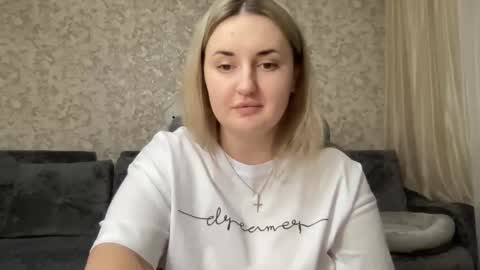 JudeValenti online show from November 2025 05:27:01 PM