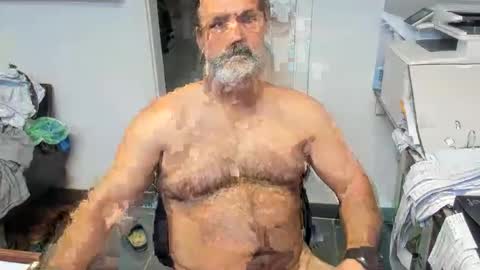 Giovanni50pro online show from November 2025 07:31:01 AM