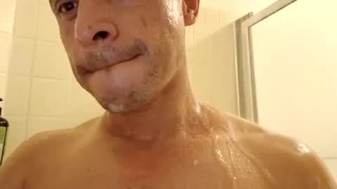 Snapshot of jugg2 chatting on September 2025 11:22:02 AM Jugg online show from September 2025 11:22:02 AM