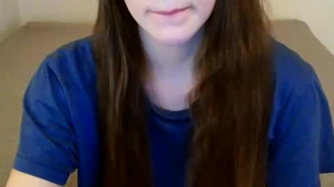 JuiceTalia online show from March 2025 12:48:01 PM